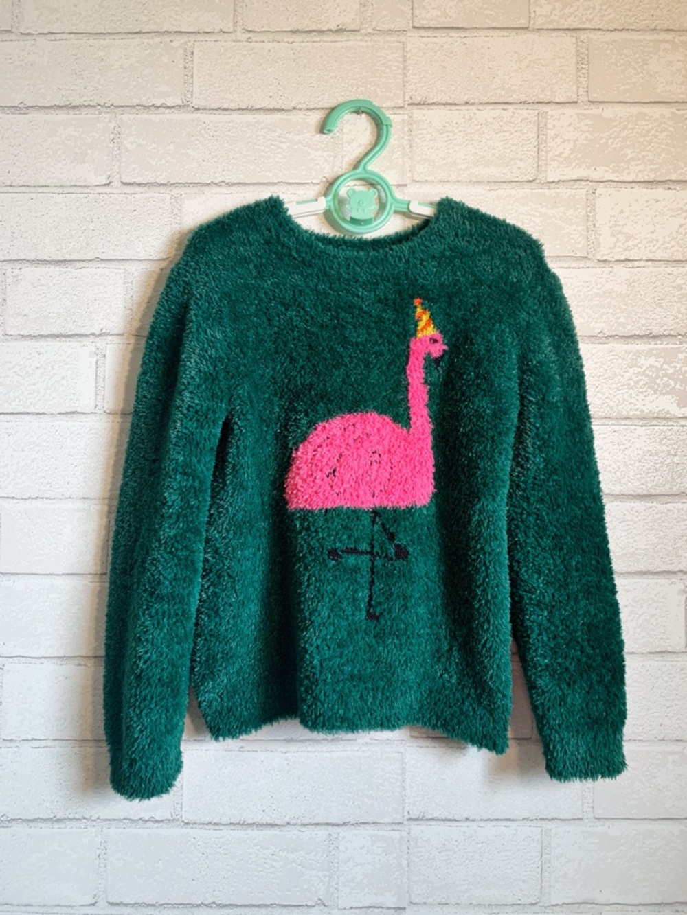 Harper Canyon Kids Intarsia Emerald Fuzzy Sweater with Pink Flamingo 5T - Picture 2 of 5